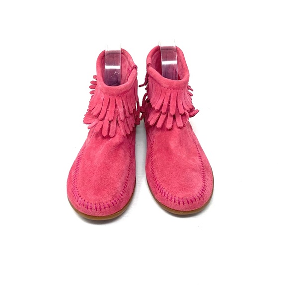 Minnetonka Boots - Picture 2 of 8